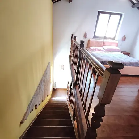 Loggia Dei Mercanti Un Angolo Di Paradiso Nelle Marche Montegallo (Ancona)